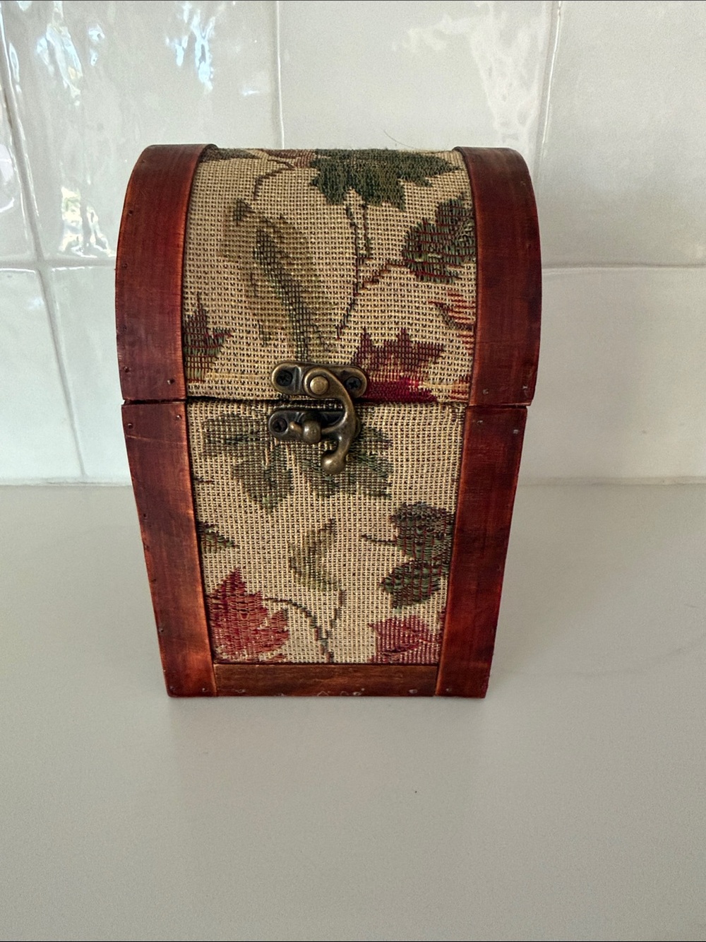Vintage-Style Wooden Accent Box with Floral Tapestry